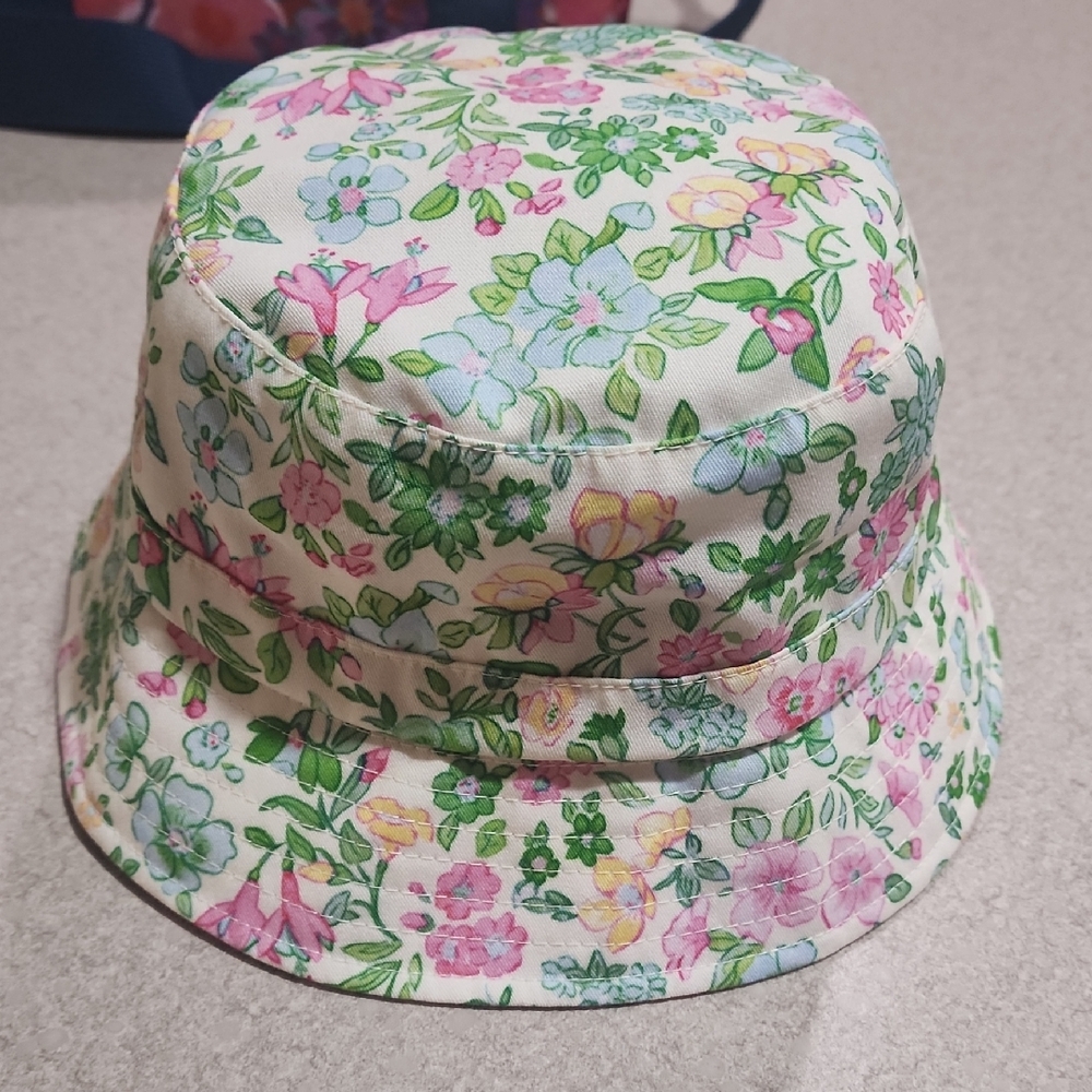 LoveShackFancy / Hurley Floral Bucket Hat - Pink, Green, Blue